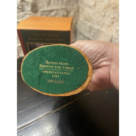 May Department Stores Company SANTAS FROM AROUND THE WORLD  AMERICAN SANTA 1997 - Picture 4 of 5